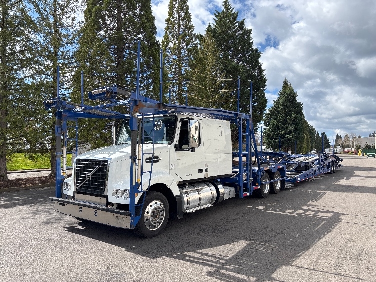 2020 Volvo in Clackamas, OR — photo 3
