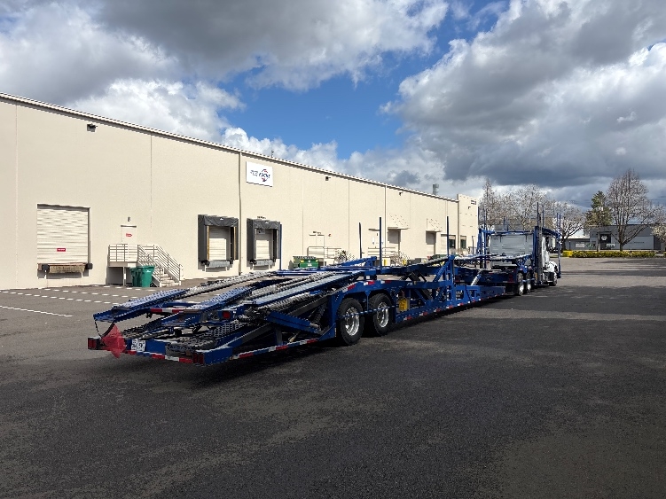 2020 Volvo in Clackamas, OR — photo 7