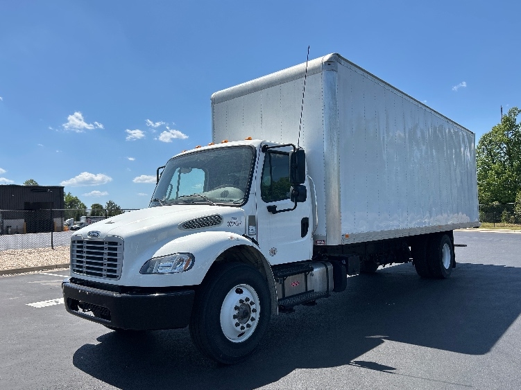 2021 Freightliner eM2 in Greensboro, NC — photo 3