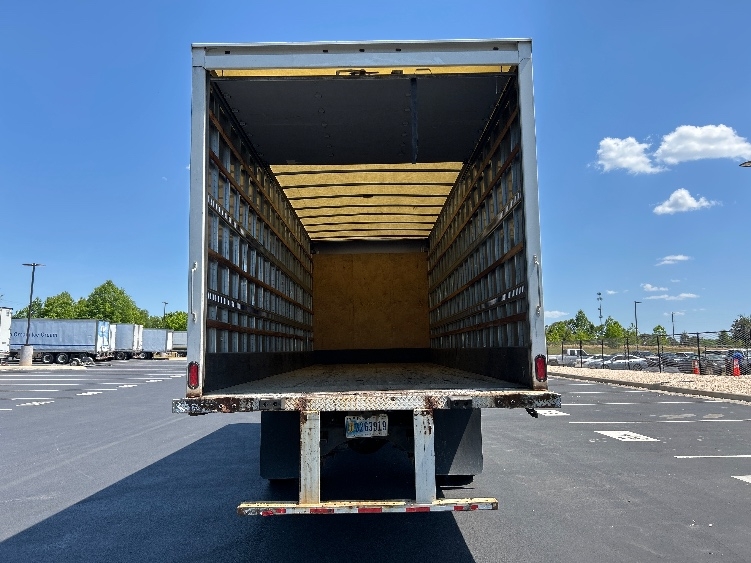 2021 Freightliner eM2 in Greensboro, NC — photo 8