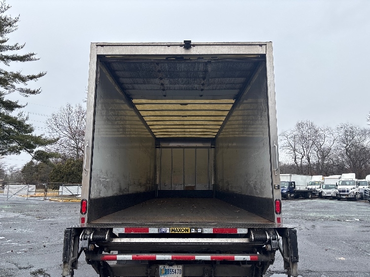2021 Freightliner M2 106 in Dayton, NJ — photo 8