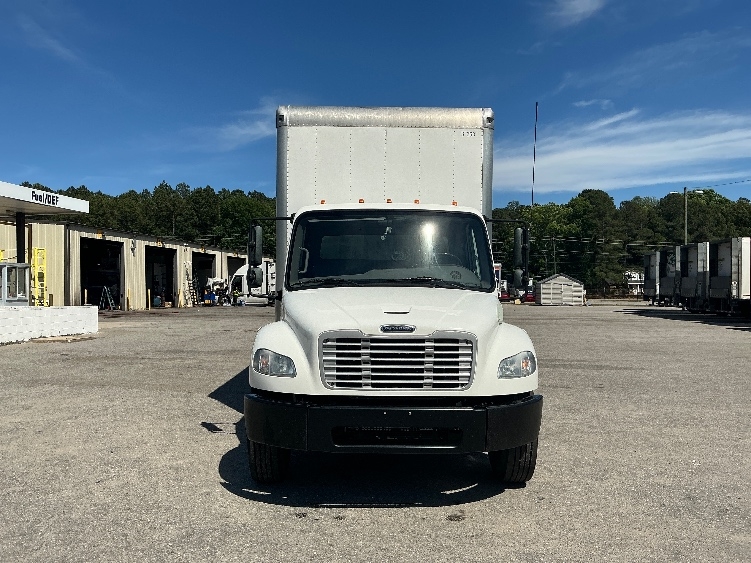 2021 Freightliner eM2 in Greensboro, NC — photo 2