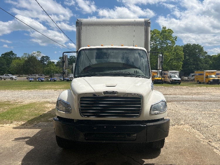 2021 Freightliner eM2 in Dothan, AL — photo 2