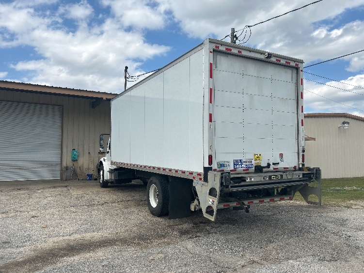 2021 Freightliner eM2 in Dothan, AL — photo 6