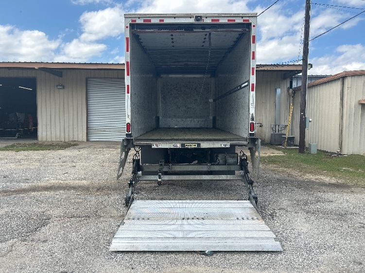 2021 Freightliner eM2 in Dothan, AL — photo 9