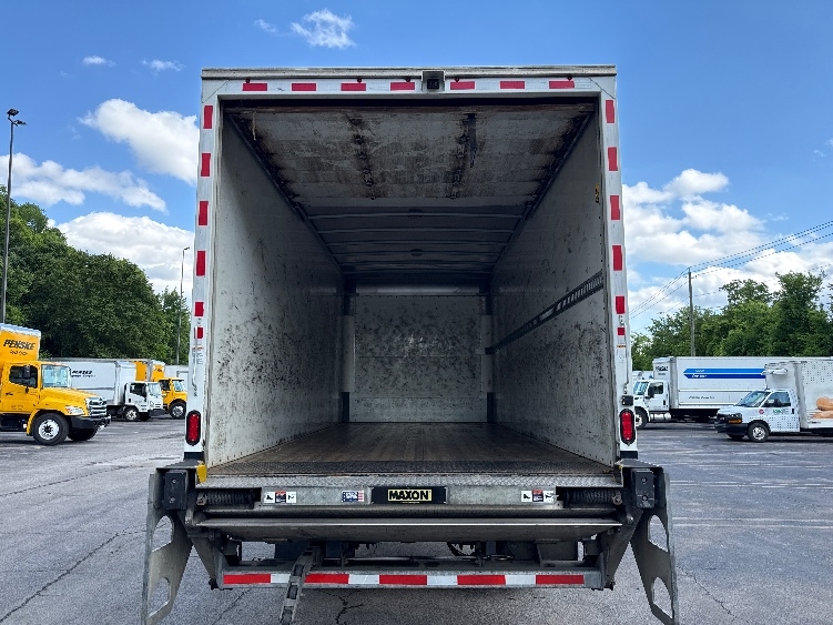 2021 Freightliner eM2 in Cleveland, TN — photo 8