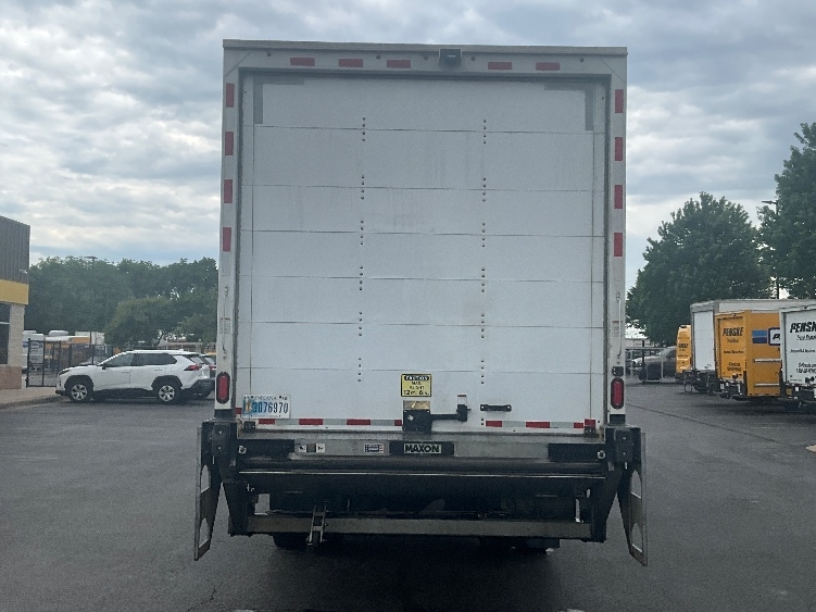 2021 Freightliner eM2 in Springfield, MO — photo 7