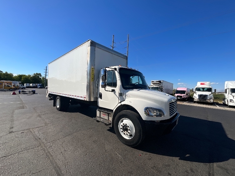 2021 Freightliner M2 106
