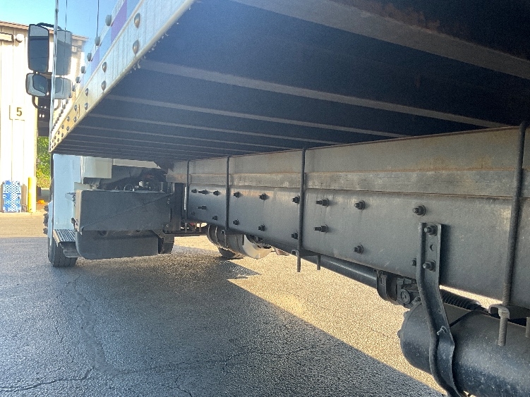 2021 Freightliner M2 106 in Manassas, VA — photo 5