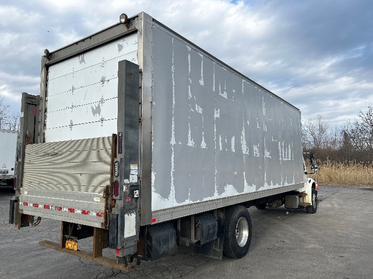 2021 Freightliner M2 106 in Liverpool, NY — photo 8