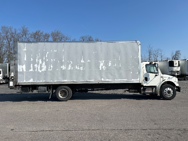 2021 Freightliner M2 106 in Liverpool, NY — photo 10