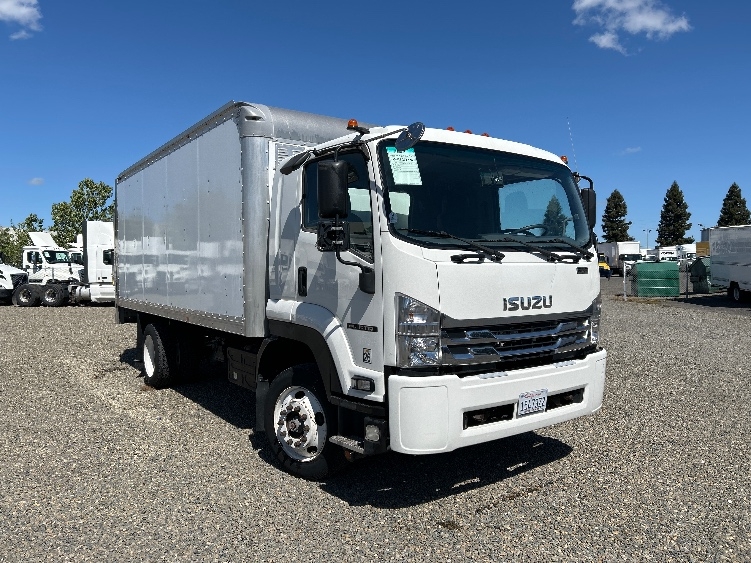 2020 Isuzu FTR