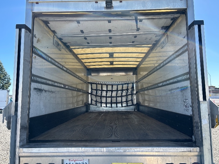 2020 Isuzu FTR in West Sacramento, CA — photo 8