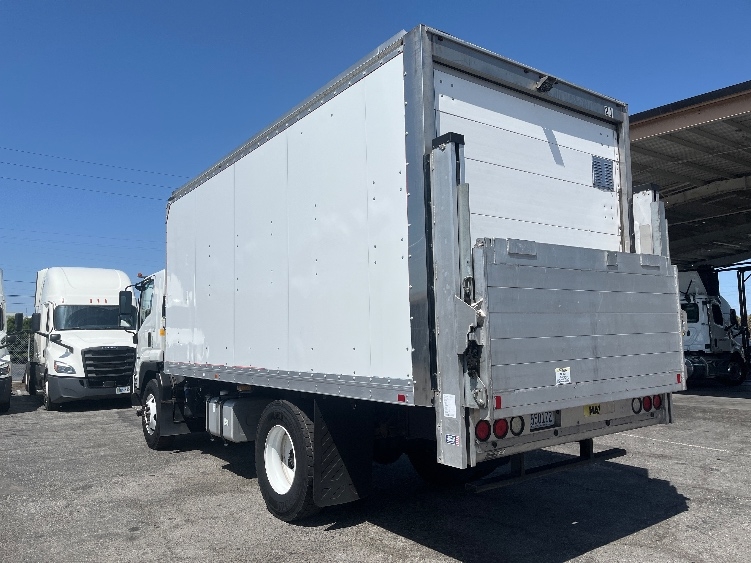 2020 Isuzu FTR in Torrance, CA — photo 6
