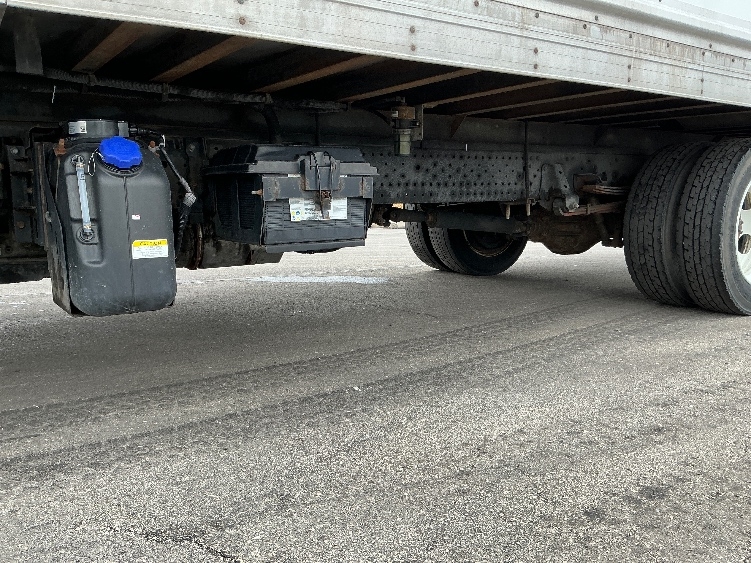 2021 Isuzu NRR in La Porte, IN — photo 5