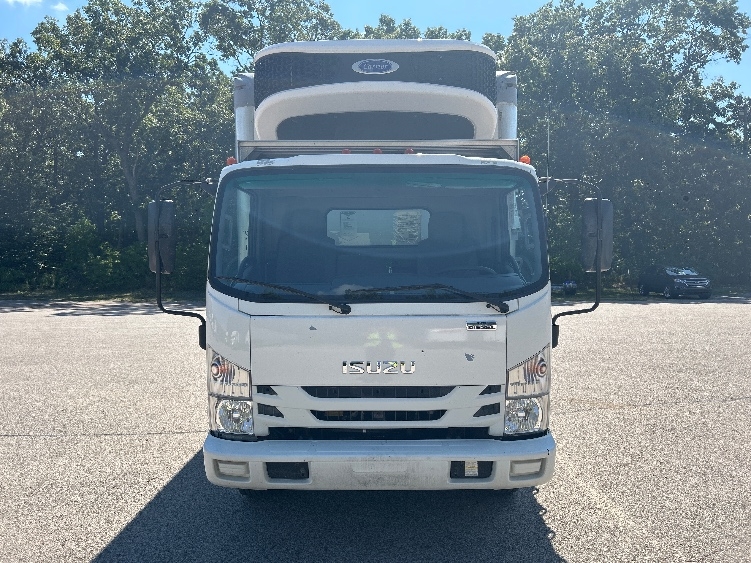 2021 Isuzu NRR in Traverse City, MI — photo 2