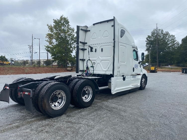 2021 Freightliner in New Castle, DE — photo 7