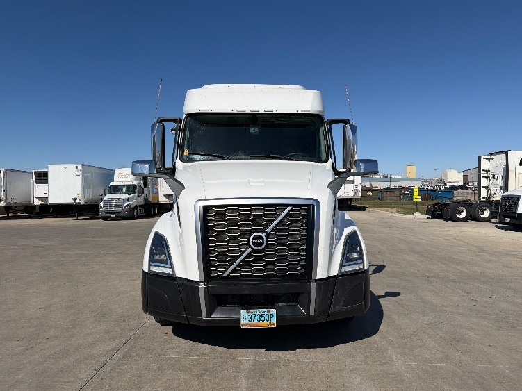 2021 Volvo in West Fargo, ND — photo 2