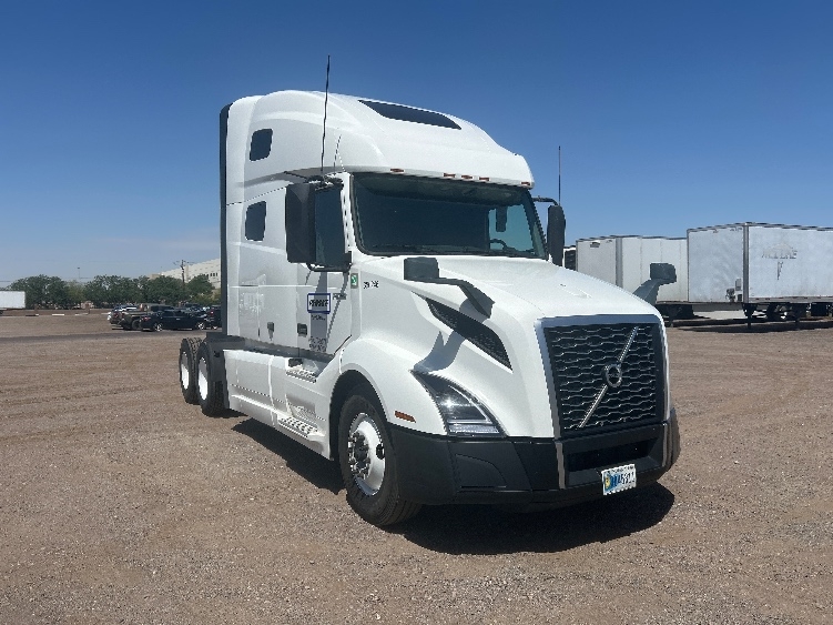 2021 Volvo VNL 760