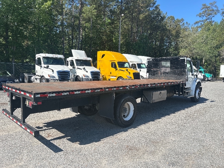 2021 Freightliner eM2 in Jacksonville, FL — photo 8