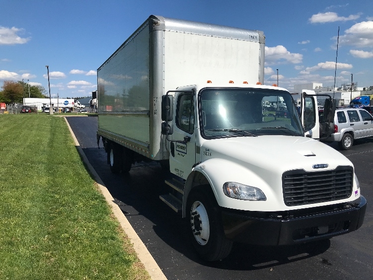2021 Freightliner M2 106