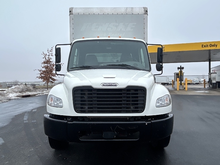 2021 Freightliner M2 106 in Windsor, WI — photo 2