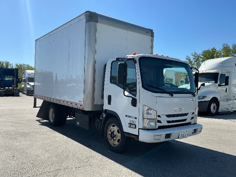 2021 Isuzu NRR in La Porte, IN