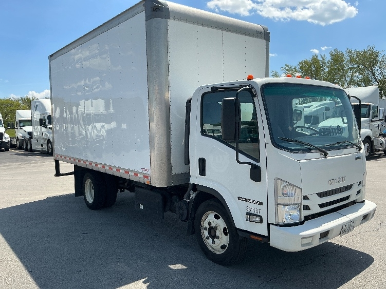 2021 Isuzu NRR in La Porte, IN