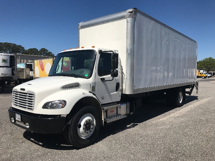 2021 Freightliner M2 106 in Prince George, VA — photo 3