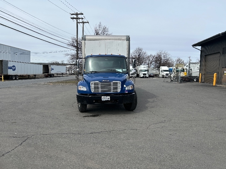 2021 Freightliner M2 106 in Coxsackie, NY — photo 2