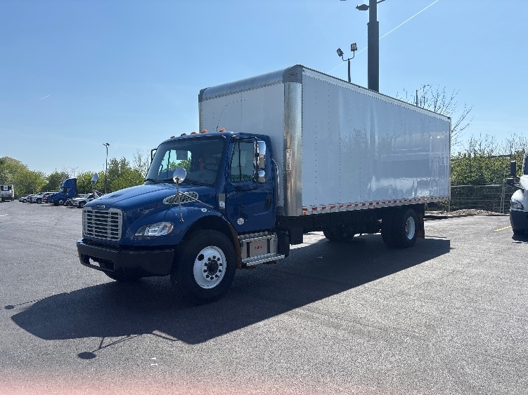 2021 Freightliner M2 106 in Indianapolis, IN — photo 3