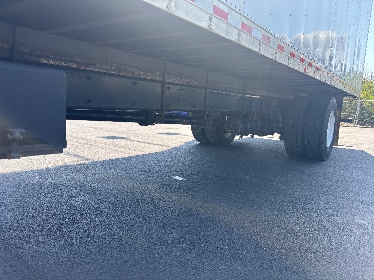 2021 Freightliner M2 106 in Indianapolis, IN — photo 5