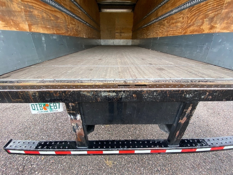 2021 Freightliner eM2 in Ocala, FL — photo 10