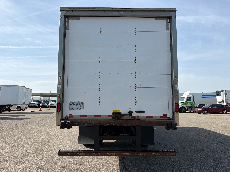 2021 Freightliner eM2 in Lansing, MI — photo 7