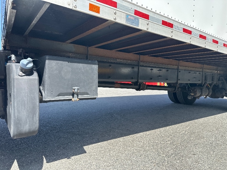 2021 Freightliner eM2 in Braintree, MA — photo 5