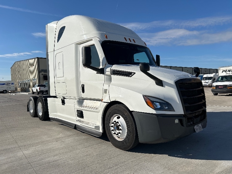2022 Freightliner Cascadia