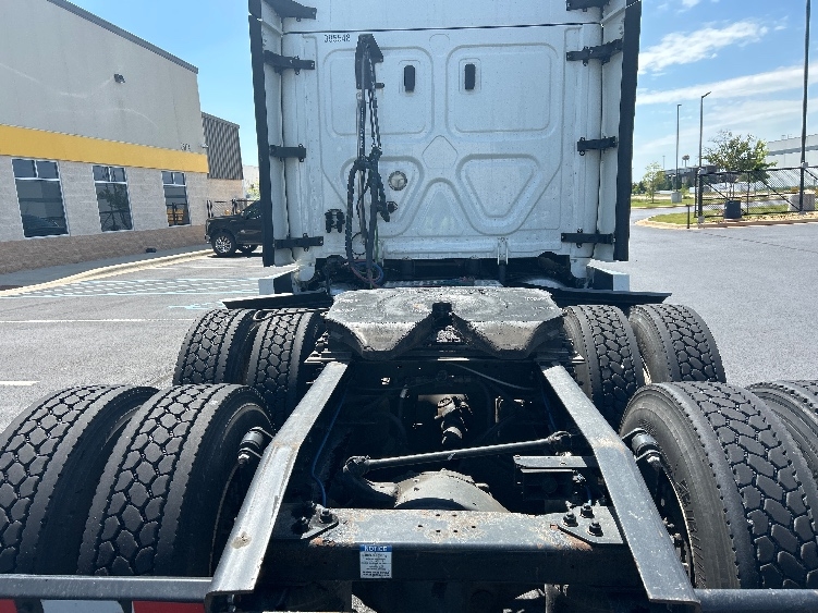 2022 Freightliner Cascadia in Madison, AL — photo 6