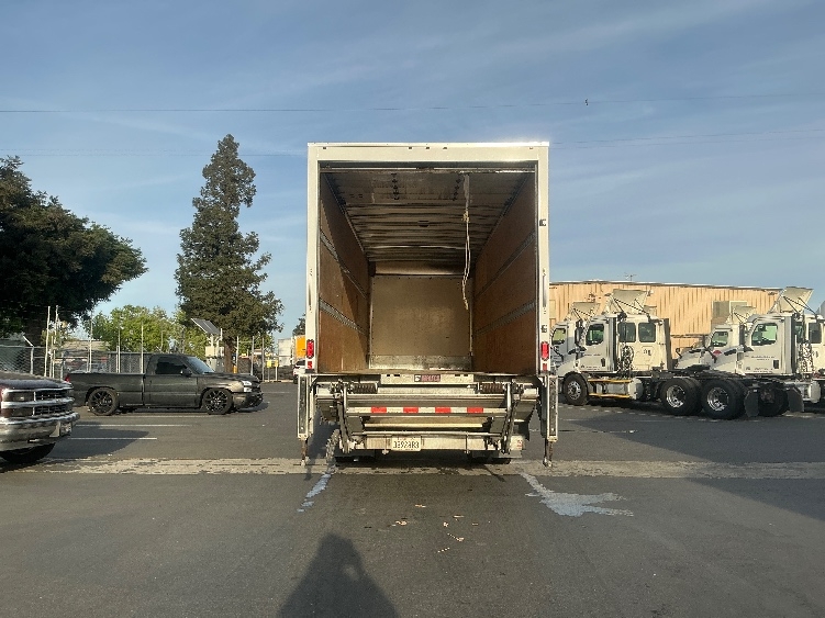 2021 Freightliner M2 106 in West Sacramento, CA — photo 8