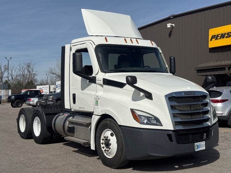 2022 Freightliner Cascadia