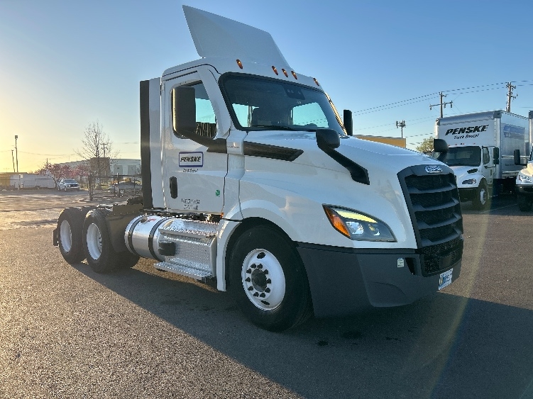 2022 Freightliner Cascadia