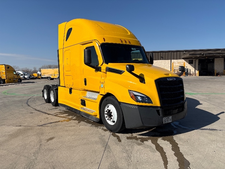2022 Freightliner Cascadia