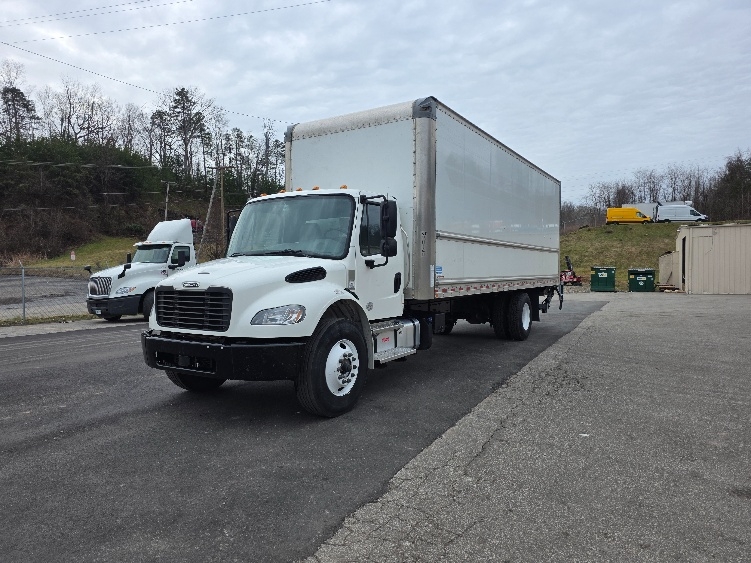 2022 Freightliner M2 106 in Cross Lanes, WV — photo 3