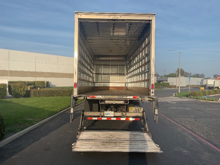 2022 Freightliner M2 106 in Torrance, CA — photo 9