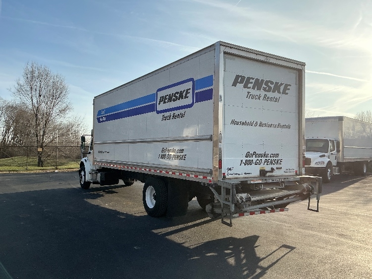 2022 Freightliner M2 106 in Indianapolis, IN — photo 6