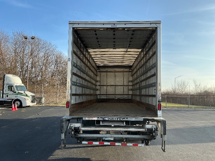2022 Freightliner M2 106 in Indianapolis, IN — photo 8