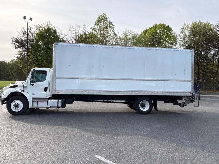2022 Freightliner M2 106 in Concord, NC — photo 4