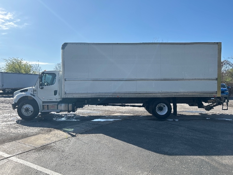 2022 Freightliner M2 106 in Nashville (Mount Juliet), TN — photo 4