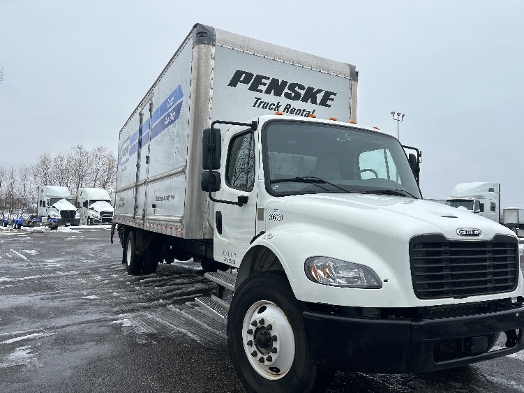 2022 Freightliner M2 106