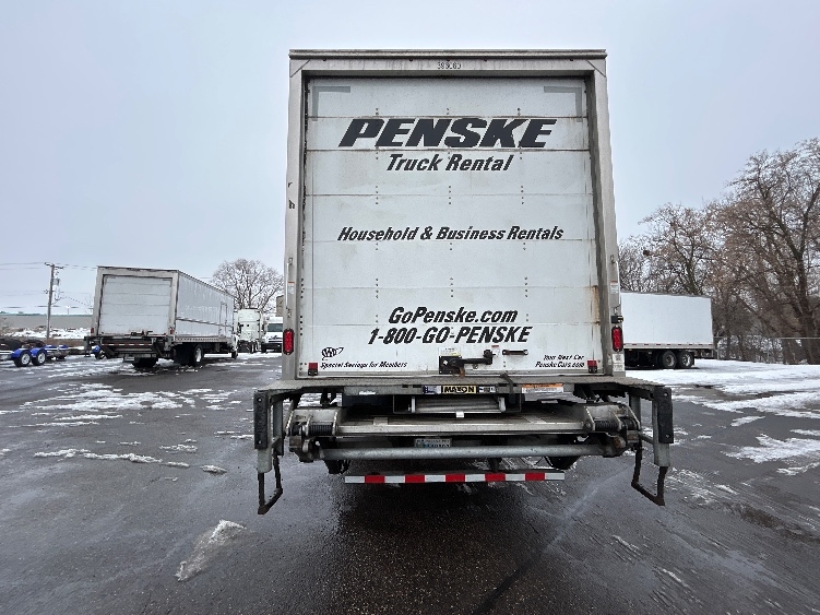 2022 Freightliner M2 106 in Brooklyn Park, MN — photo 7