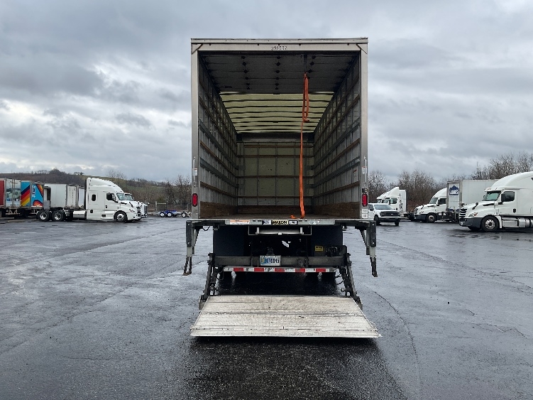 2022 Freightliner M2 106 in Morgantown, WV — photo 9